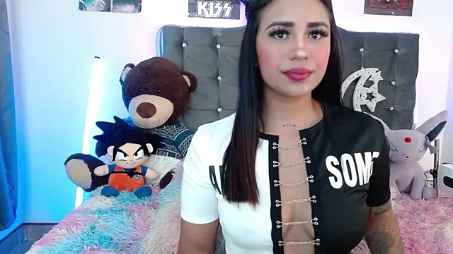 Snapshot of lunabritton1 chatting on March 1, 2026, 4:47 am lunabritton1 online show from March 1, 2026, 4:47 am