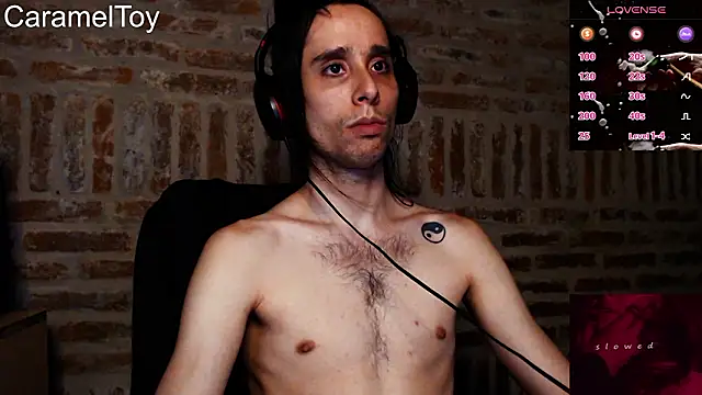 CaramelToy online show from February 11, 2026, 6:51 am