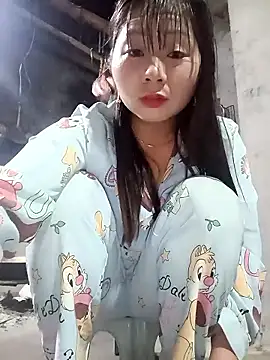 vangkt-cute online show from February 15, 2026, 8:49 pm