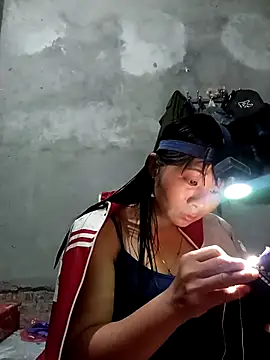 vangkt-cute online show from March 29, 2026, 5:18 am