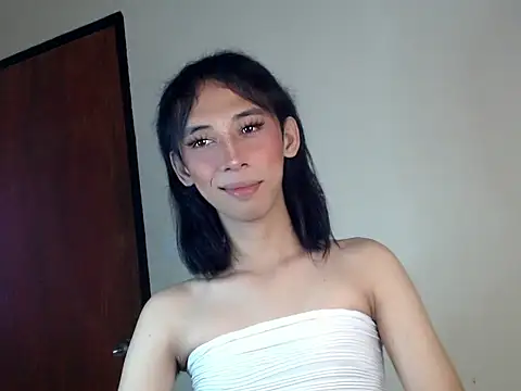 evelynfucker online show from November 17, 2025, 6:46 pm