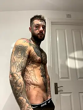 Snapshot of magicmichaell chatting on November 13, 2025, 10:36 am magicmichaell online show from November 13, 2025, 10:36 am