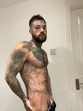 Snapshot of magicmichaell chatting on November 24, 2025, 1:00 pm magicmichaell online show from November 24, 2025, 1:00 pm