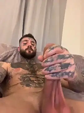 Snapshot of magicmichaell chatting on February 21, 2026, 6:53 pm magicmichaell online show from February 21, 2026, 6:53 pm