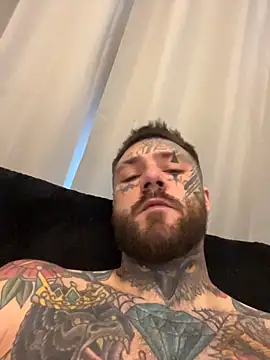 Snapshot of magicmichaell chatting on March 12, 2026, 9:37 am magicmichaell online show from March 12, 2026, 9:37 am