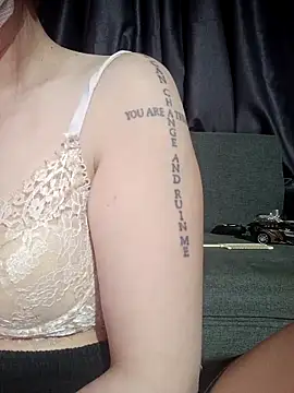 MiHeni online show from February 12, 2026, 3:18 pm