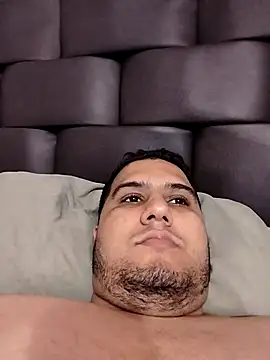 Womanizer24 online show from November 17, 2025, 5:41 pm