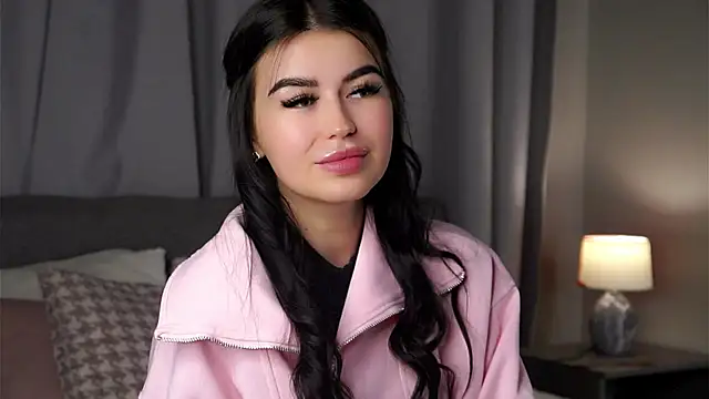 CoreenYorton online show from January 18, 2026, 11:14 am