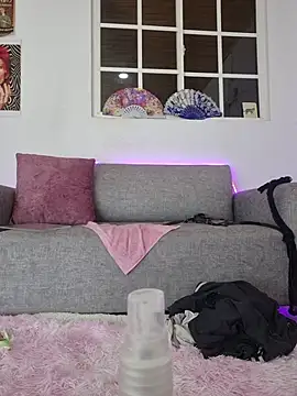 dirty diiana online show from November 21, 2025, 10:03 am