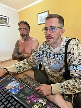 Lucasjandre online show from May 8, 2026, 12:54 pm