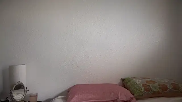 prettylittlekittycat online show from July 12, 2026, 1:29 am