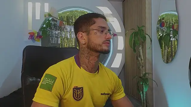 Alanrodgers online show from April 7, 2026, 12:49 pm