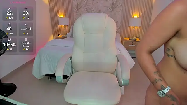 Kim stonee online show from March 2, 2026, 7:21 pm