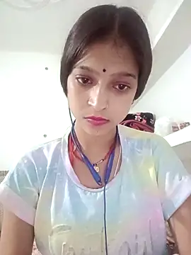 Snapshot of Mohnicute chatting on May 12, 2026, 12:19 am Mohnicute online show from May 12, 2026, 12:19 am