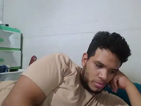 josecamsex27 online show from March 29, 2026, 5:46 pm