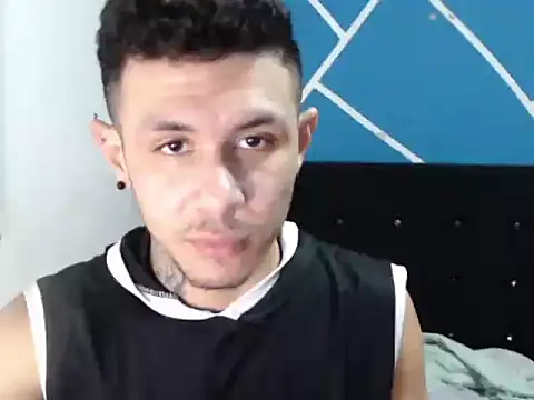 damiansexyboy69 online show from November 12, 2025, 11:36 pm