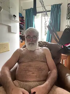 LeatherSdaddy online show from May 29, 2026, 1:31 pm
