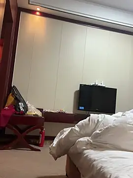 oo-shanshan online show from February 19, 2026, 2:24 pm