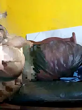 Snapshot of Antonii96 chatting on February 24, 2026, 11:19 am Antonii96 online show from February 24, 2026, 11:19 am