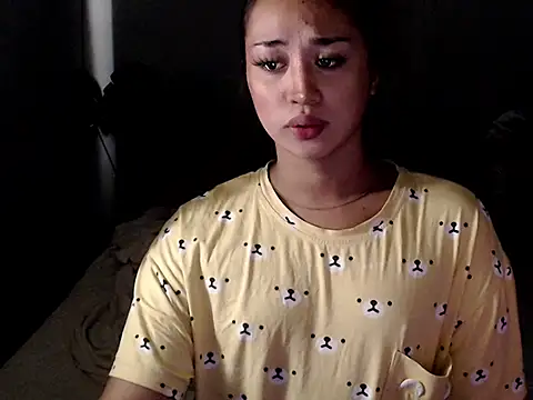 fuckable Thanya online show from March 26, 2026, 11:32 pm