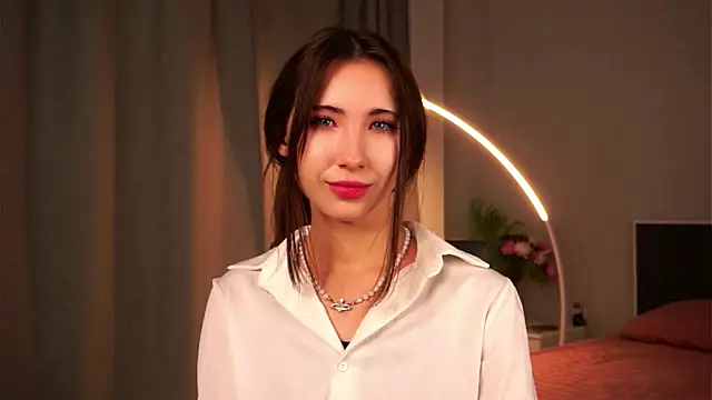 Snapshot of NanceeWestaway chatting on November 18, 2025, 6:01 pm NanceeWestaway online show from November 18, 2025, 6:01 pm