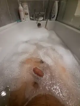 Snapshot of Adam11699 chatting on February 18, 2026, 6:26 pm Adam11699 online show from February 18, 2026, 6:26 pm