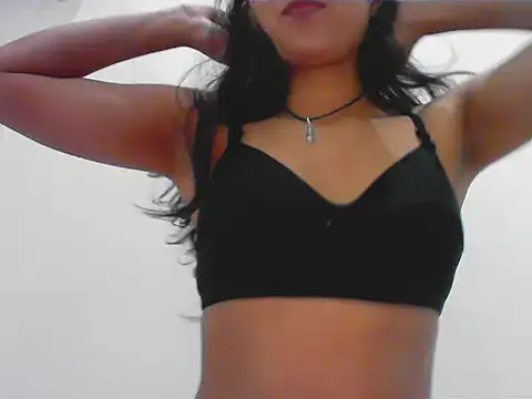 Anika Singh online show from November 14, 2025, 1:43 pm