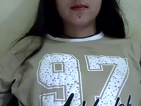 Anika Singh online show from April 17, 2026, 9:01 am