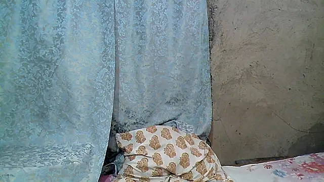 xwindyxxx online show from March 25, 2026, 1:33 am