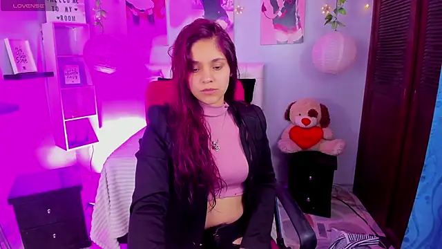 antonella emma online show from November 28, 2025, 12:52 pm