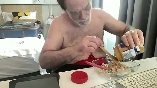 coach-karl online show from February 12, 2026, 11:49 am