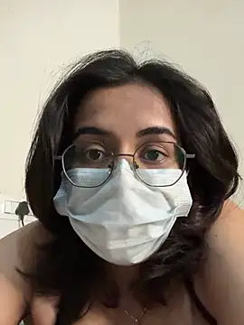 Snapshot of Hotrupali_19 chatting on February 5, 2026, 12:15 am Hotrupali 19 online show from February 5, 2026, 12:15 am