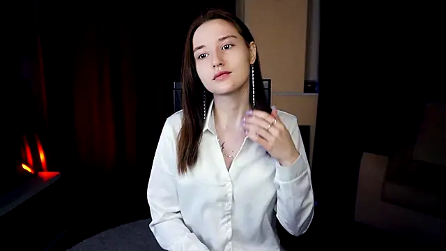 Snapshot of IsaParadiso chatting on November 23, 2025, 7:08 am IsaParadiso online show from November 23, 2025, 7:08 am