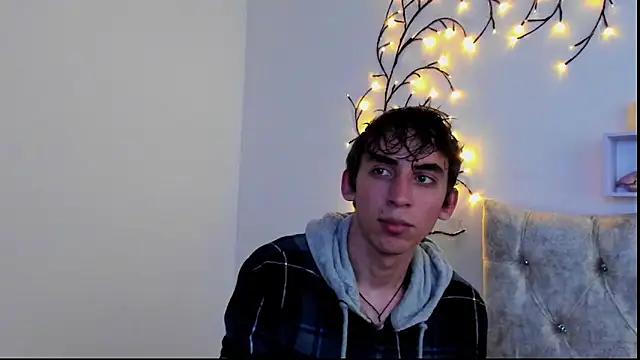 TerryGrace online show from November 16, 2025, 7:41 pm