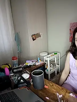 Snapshot of v_crizis324 chatting on February 12, 2026, 2:34 pm v crizis324 online show from February 12, 2026, 2:34 pm