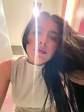 Snapshot of Cristal_Cerati_ chatting on January 15, 2026, 12:48 am Cristal Cerati online show from January 15, 2026, 12:48 am