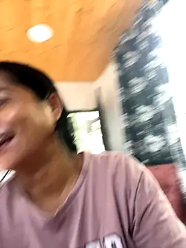 Aleja-198522 online show from November 21, 2025, 3:11 pm