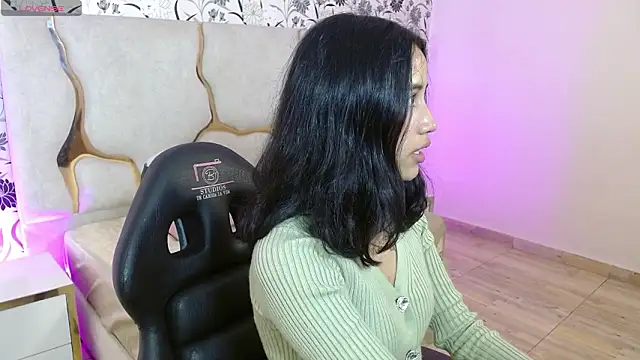 Joselyn tay online show from March 25, 2026, 12:00 pm