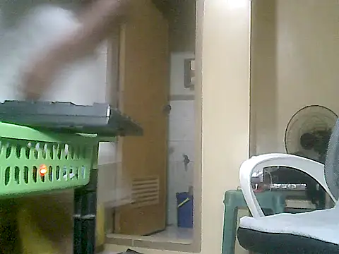 loriepinay46 online show from February 28, 2026, 2:40 pm