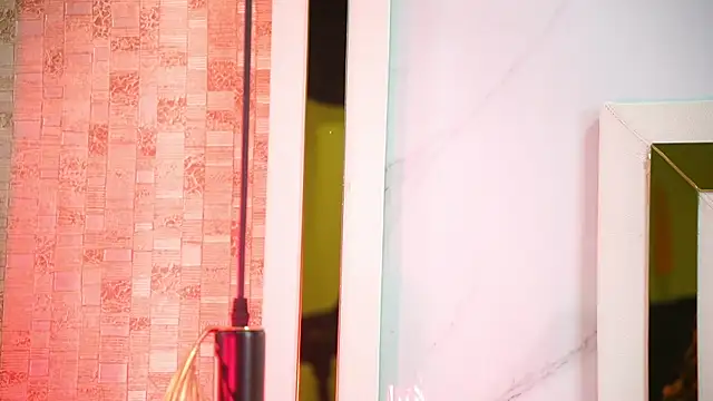 Caroline palmerr online show from February 21, 2026, 7:15 pm