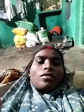 Big Lovexx online show from November 12, 2025, 5:02 pm