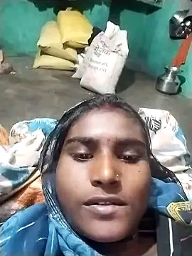 Snapshot of Big_Lovexx chatting on February 7, 2026, 4:22 pm Big Lovexx online show from February 7, 2026, 4:22 pm