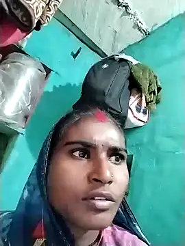 Snapshot of Big_Lovexx chatting on February 23, 2026, 8:01 am Big Lovexx online show from February 23, 2026, 8:01 am