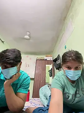 Cute hotzara online show from March 14, 2026, 6:19 am