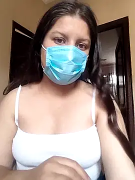 Snapshot of Cute_hotzara chatting on May 4, 2026, 4:30 am Cute hotzara online show from May 4, 2026, 4:30 am