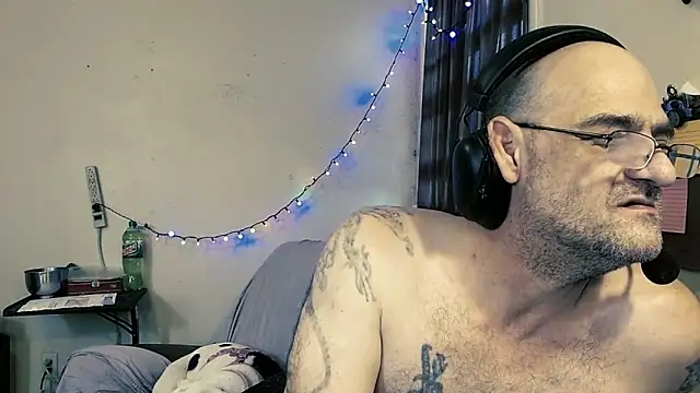 MrBigginTX online show from February 15, 2026, 4:58 pm