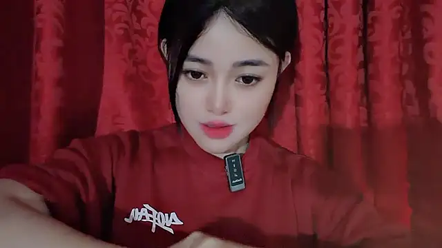 MiCandy-Lovee online show from March 26, 2026, 1:06 pm