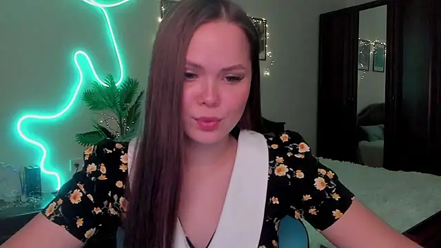 Kira love 81 online show from February 24, 2026, 7:34 pm