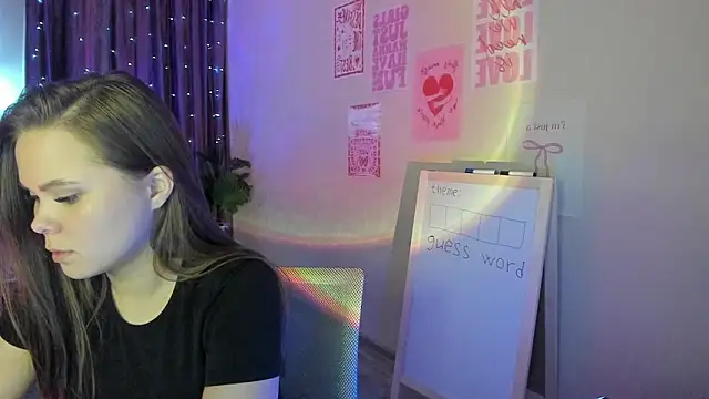 Snapshot of Kira_love_81 chatting on March 30, 2026, 7:48 pm Kira love 81 online show from March 30, 2026, 7:48 pm