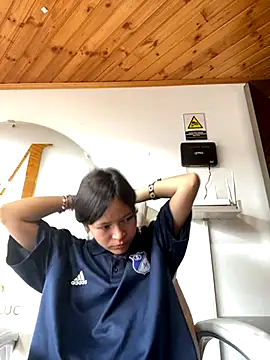 Snapshot of ninffa_18 chatting on November 13, 2025, 8:08 pm ninffa 18 online show from November 13, 2025, 8:08 pm